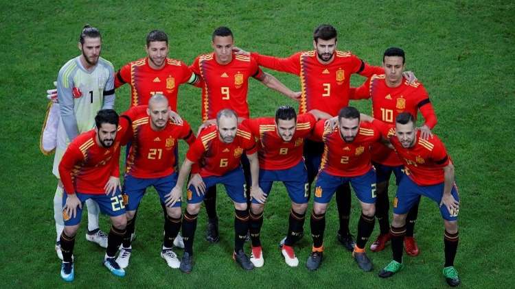 إسبانيا تعين أسطورة ريال مدريد مدربا للمنتخب 