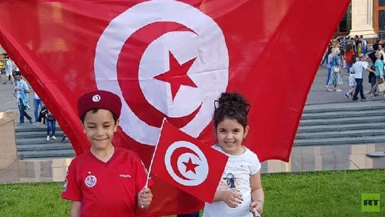 شاهد .. احتفالات جماهير تونس في موسكو 