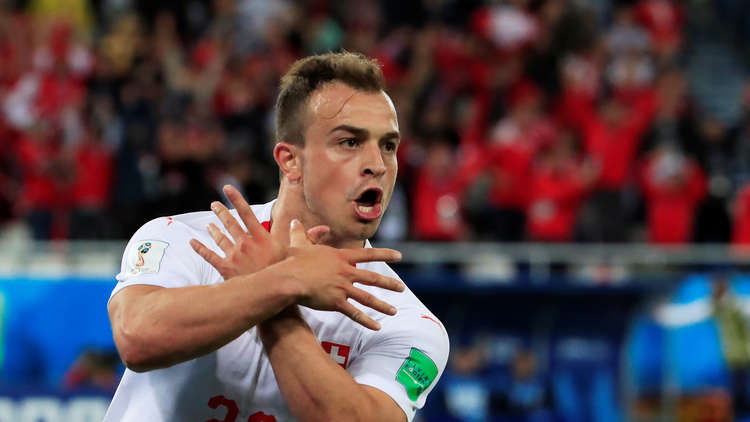 تعرف على سر الاحتفال الغريب لثنائي سويسرا بعد التسجيل في مونديال روسيا 
