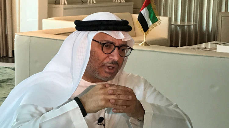 قرقاش: على الحوثيين الانسحاب من الحديدة ومينائها دون شرط