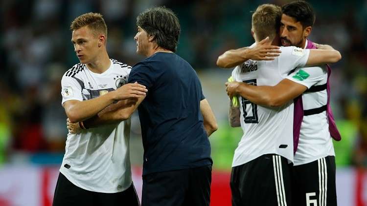 منتخب ألمانيا يعتذر لنظيره السويدي 