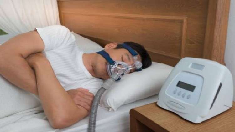 علاج انقطاع النفس أثناء النوم يحسن الحياة الجنسية!