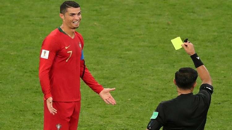 رونالدو كان يستحق البطاقة الحمراء بحسب مواطنه كيروش