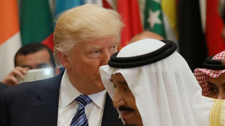 النفط يهبط بعد الاتصال الهاتفي بين ترامب والملك سلمان