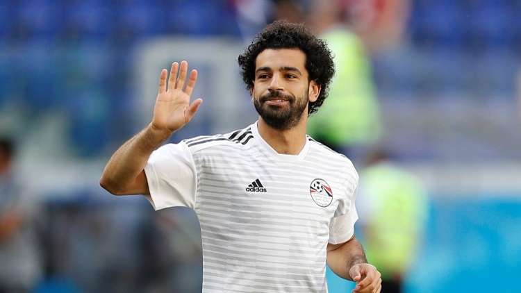 تفاصيل عقد النجم محمد صلاح مع ليفربول