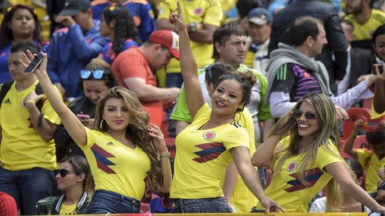 شاهد.. استقبال أسطوري للاعبي المنتخب الكولومبي عند عودتهم إلى بلادهم