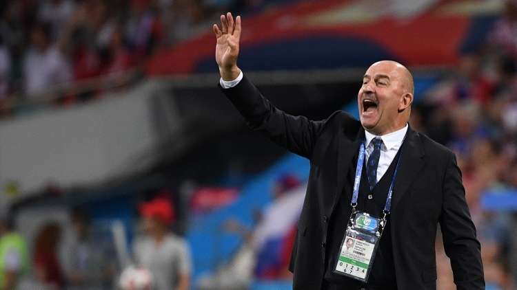 مدرب روسيا يتمنى فوز الشياطين الحمر بمونديال 2018
