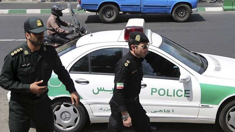 إيران.. اعتقال زعيم مافيا تهرب المخدرات