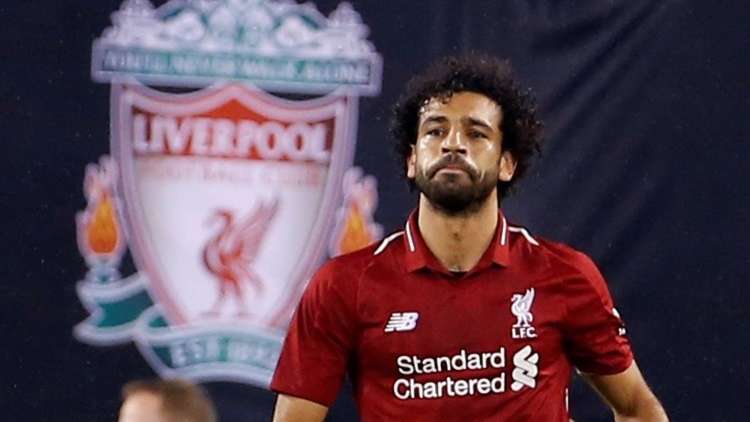 فيديو .. جيمس بوند يلتقط صورا مع محمد صلاح في أمريكا