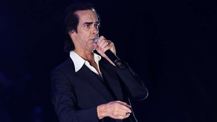 Nick Cave يحيي حفلا لعشاق التشاؤم في موسكو