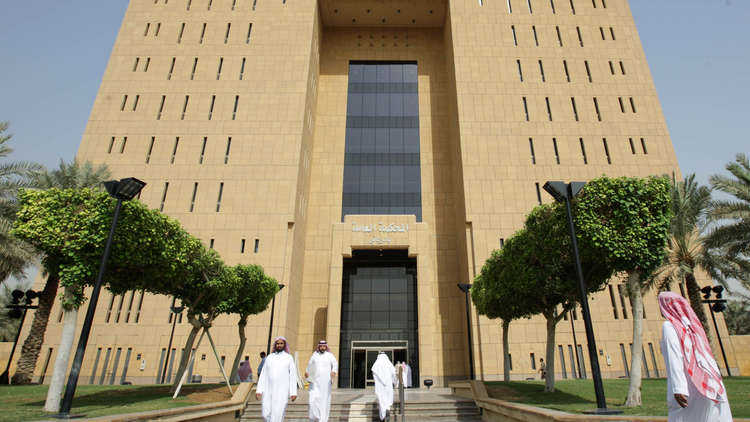 القتل تعزيرا لسعودي أطلق النار على الشرطة