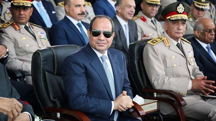 الجيش المصري يوزع مليون سلّة غذائية بنصف الثمن بمناسبة الأضحى