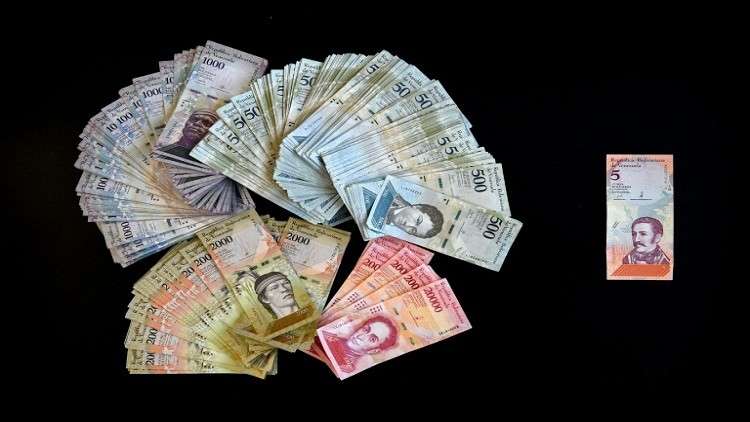 البوليفار السيادي يثير قلق قطاع الأعمال الفنزويلي في أول يوم من طرحه 