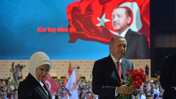 أردوغان محاصر بين واشنطن وموسكو
