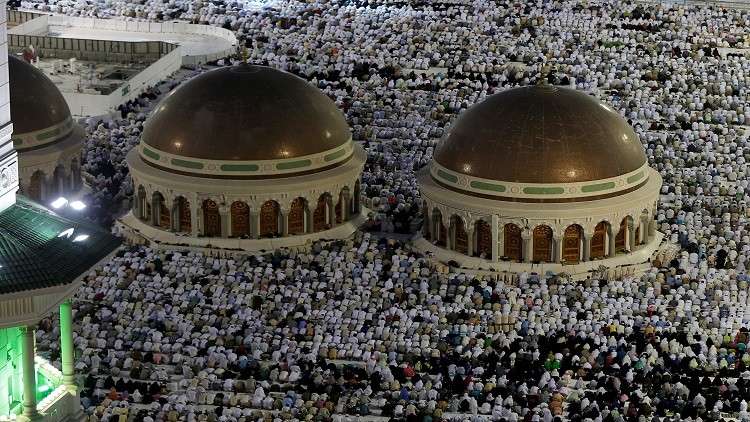 المغرب يحتج على اختلالات تعرض لها حجاجه هذا العام
