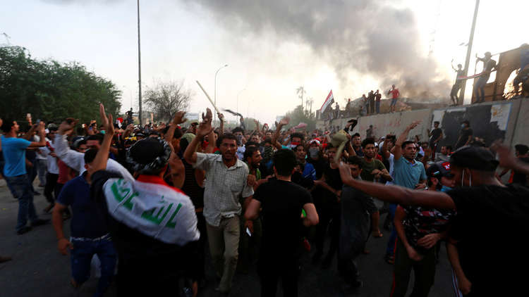 العراق.. "الحشد" يصدر بيانا بشأن حرق مقره في البصرة واحتجاز جرحاه