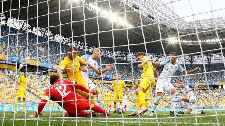 أوكرانيا تتخطى عقبة ضيفتها سلوفاكيا (فيديو)