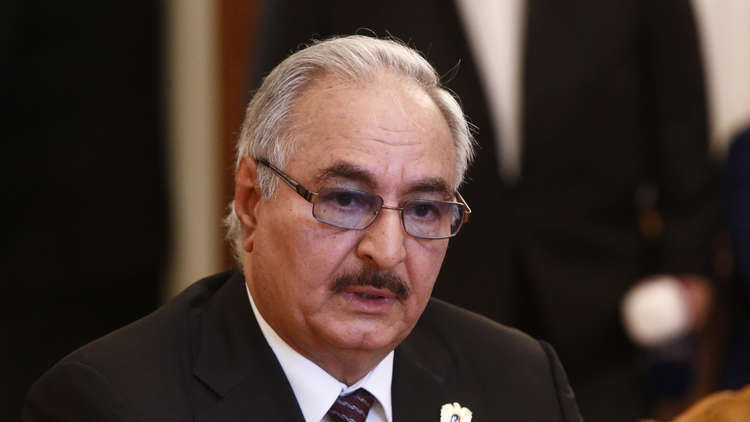 حفتر يلتقي وزير الخارجية الإيطالي 