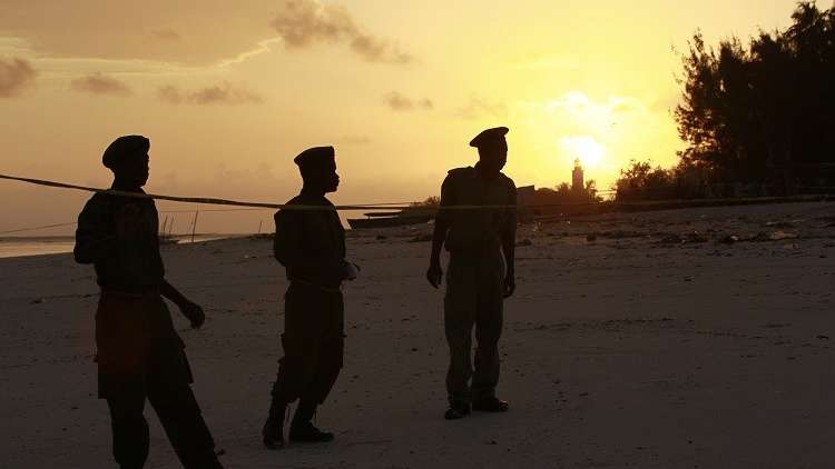 مصرع 40 شخصا على الأقل في غرق عبارة ببحيرة فيكتوريا في تنزانيا