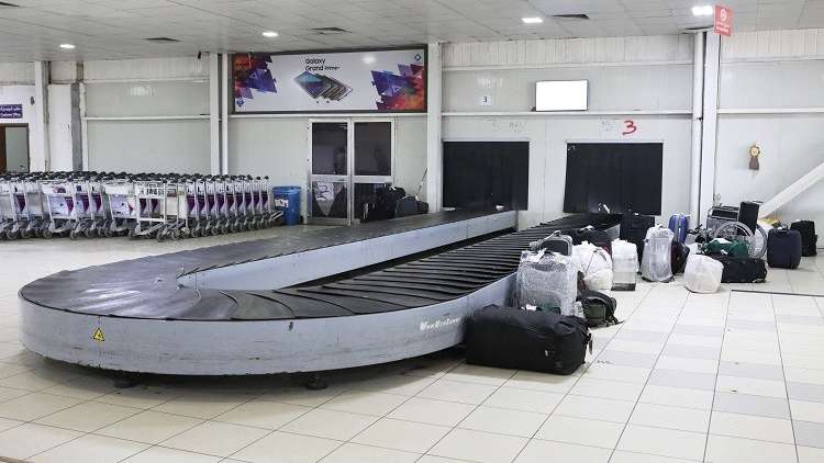 إعادة فتح مطار معيتيقة في طرابلس بعد إغلاقه بسبب الاقتتال
