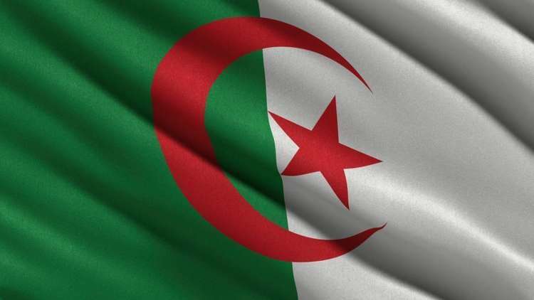 حزب جزائري يعتبر حديث وزير الخارجية بالفرنسية في الأمم المتحدة "تفريط بالسيادة"