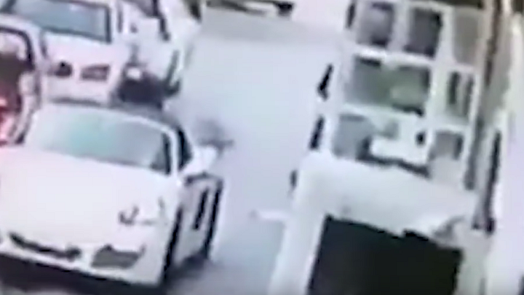 شاهد بالفيديو لحظة مقتل وصيفة ملكة جمال العراق تارة فارس