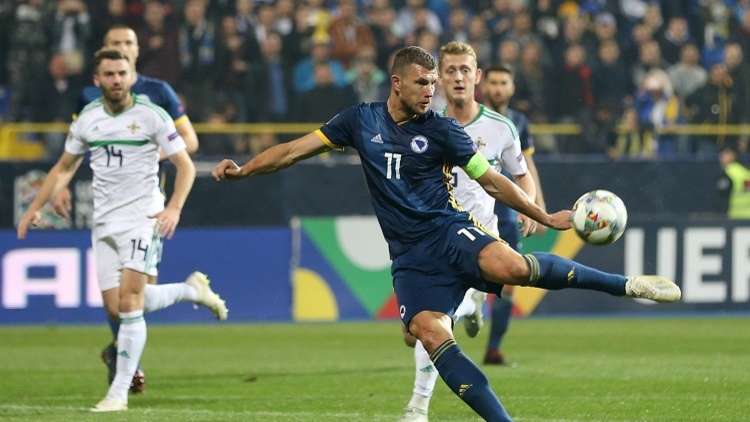 البوسني دجيكو يقود بلاده للفوز على إيرلندا الشمالية (فيديو)