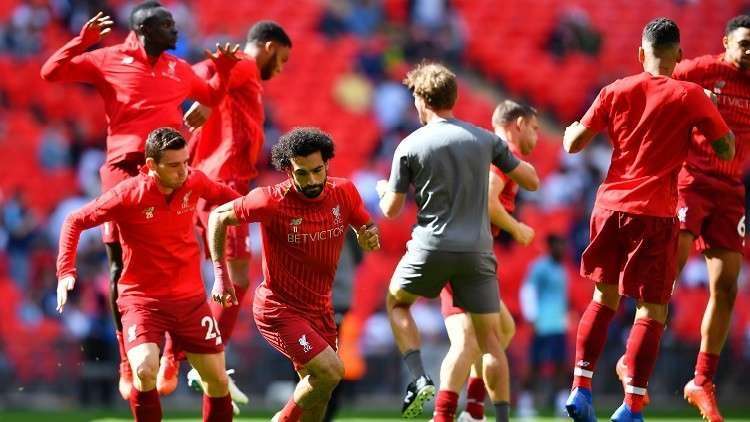 برشلونة يتربص بمدافع ليفربول