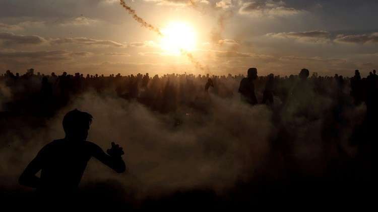 مقتل فلسطيني وإصابة العشرات برصاص إسرائيل شمالي غزة