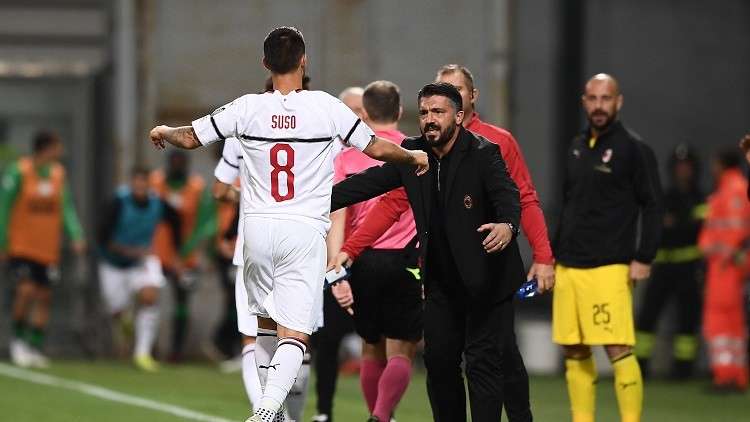 ريال مدريد يصوب راداره نحو مهاجم ميلان للانقضاض عليه في الشتاء