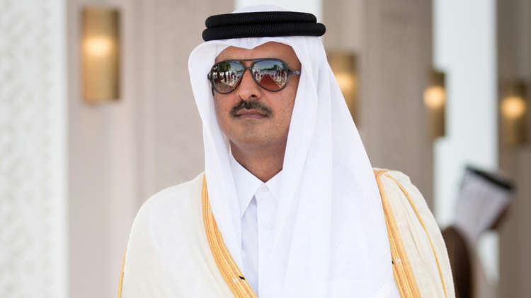 أمير قطر: في جوف كل أزمة فرصة