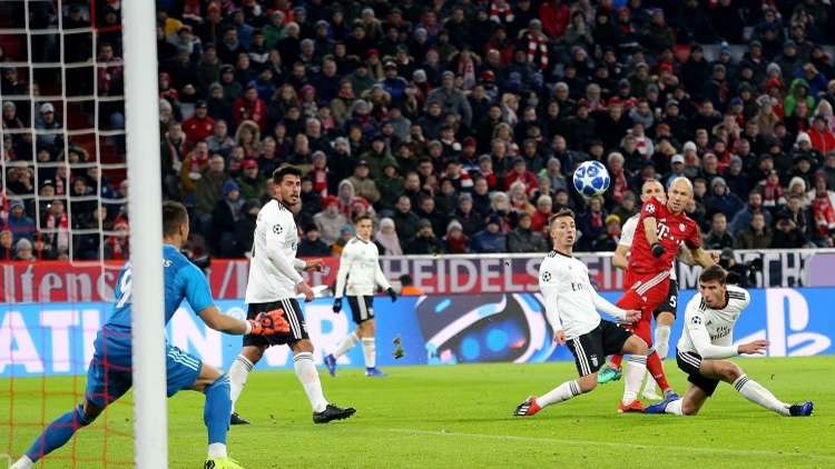 بايرن ميونيخ يكتسح بنفيكا ويبلغ دور الـ 16 لدوري الأبطال