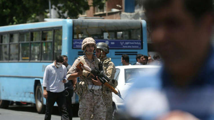 إيران.. 4 قتلى و26 مصابا باشتباك أثناء حفل زفاف