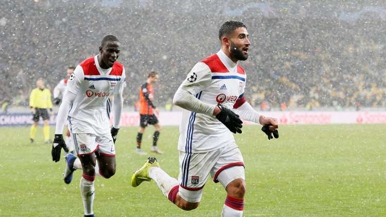 فقير يقود ليون إلى دور الـ 16 لدوري الأبطال