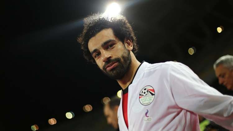 بالفيديو.. صلاح يعترف بحبه لبرشلونة وميسي وكراهيته لريال مدريد!
