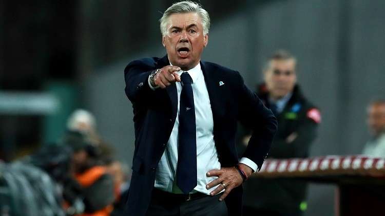 نابولي يهدد بالانسحاب من مباريات الدوري الإيطالي