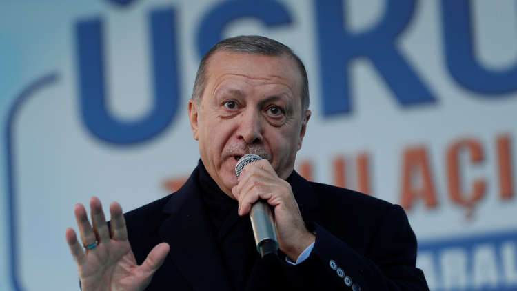 أردوغان: لا شيء مؤكدا حول منبج والجيش السوري يشن عملية نفسية