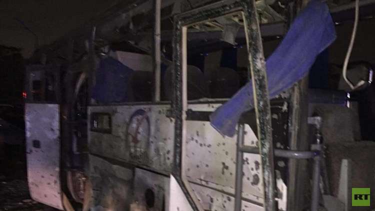 مقتل 4 أشخاص جراء انفجار عبوة ناسفة استهدف حافلة سياح بالجيزة