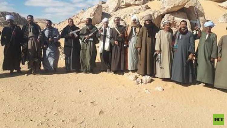 قبائل من صعيد مصر تشارك في تمشيط الجبال بحثا عن المسلحين (صور)