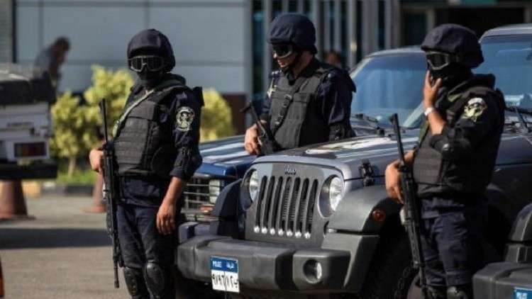 مصدر لـRT : إلقاء القبض على رئيس حي مصر القديمة