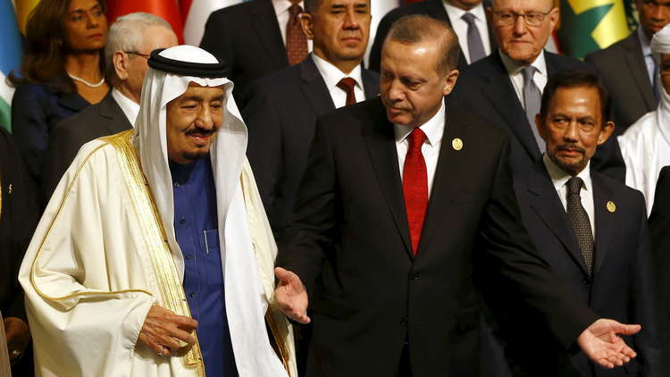 بلومبرغ: لدى أردوغان أسباب بملياري دولار لشكر السعودية