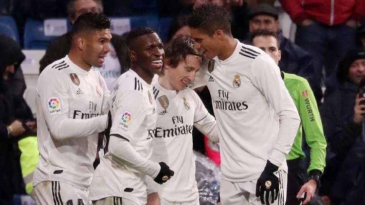 ريال مدريد يتغلب على إشبيلية ويقتنص المركز الثالث في الليغا (فيديو)