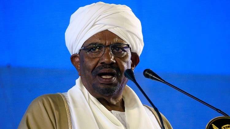 بم وعد البشير الشباب والمتظاهرين؟