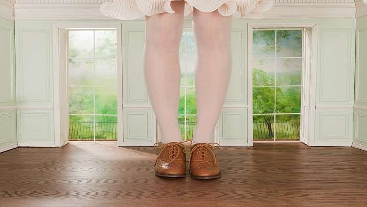 "أليس في بلاد العجائب" تكشف إصابة رجل بمرض خطير 
