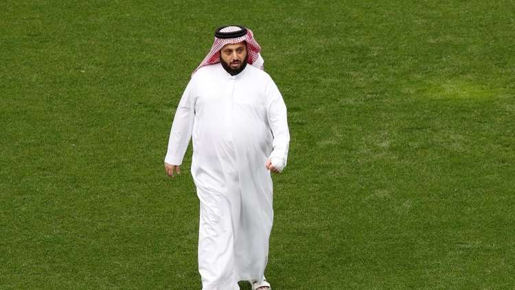 آل الشيخ يتوعد الزمالك بالنجم السوري خريبين 