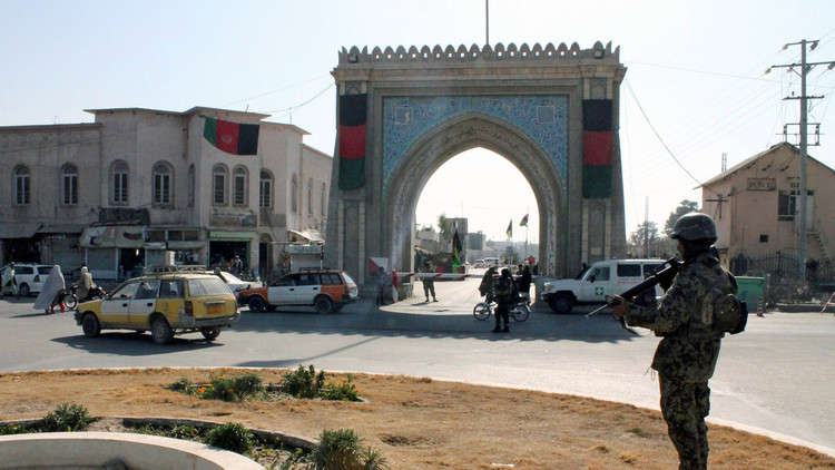 الصين تعلن اعترافها بطالبان قوة سياسية 