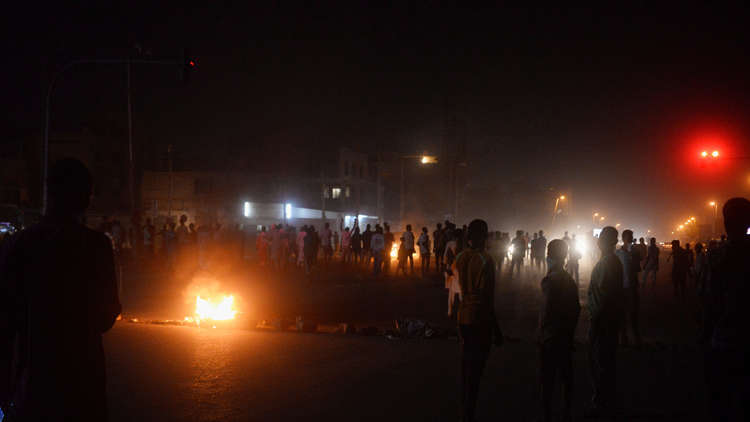 سلطات السودان تأمر بإطلاق سراح جميع المعتقلين على خلفية الاحتجاجات في البلاد