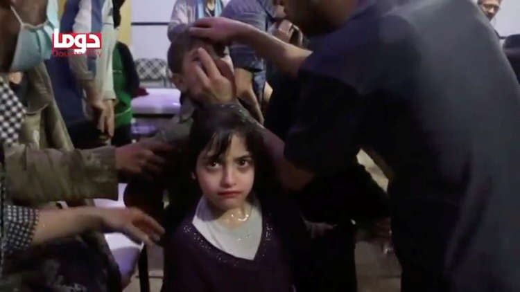 مراسل لـBBC: فبركة مشاهد هجوم "كيميائي" في كواليس مستشفى دوما