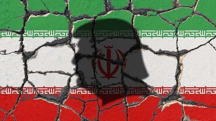 صورة تثير جدلا واسعا في إيران