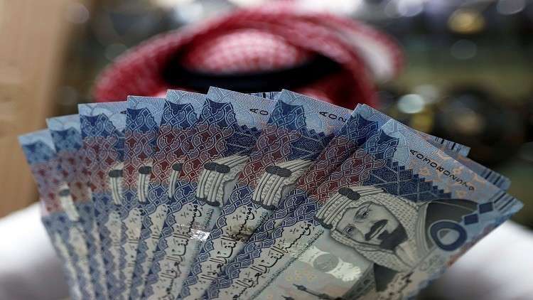 السعودية.. صفقات بمئات آلاف الريالات في مزاد جديد 